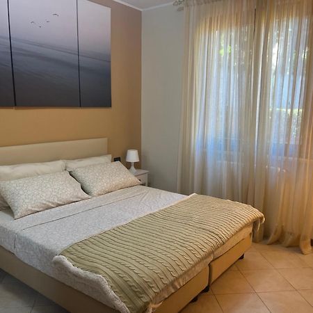 Feli Holiday Home - Panoramic Pool Lake View In Gardone Riviera Zewnętrze zdjęcie